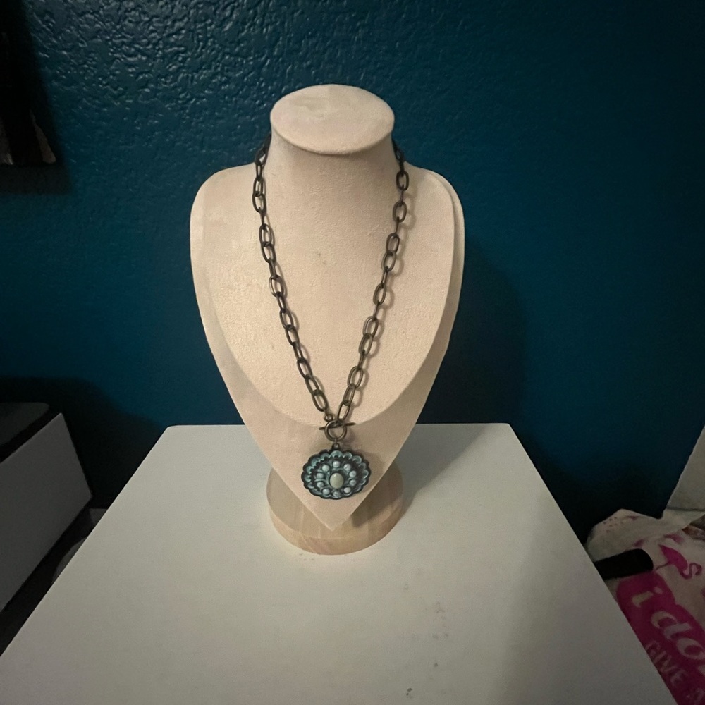 Bling Fashion Turquoise Pendant Necklace Vintage Look